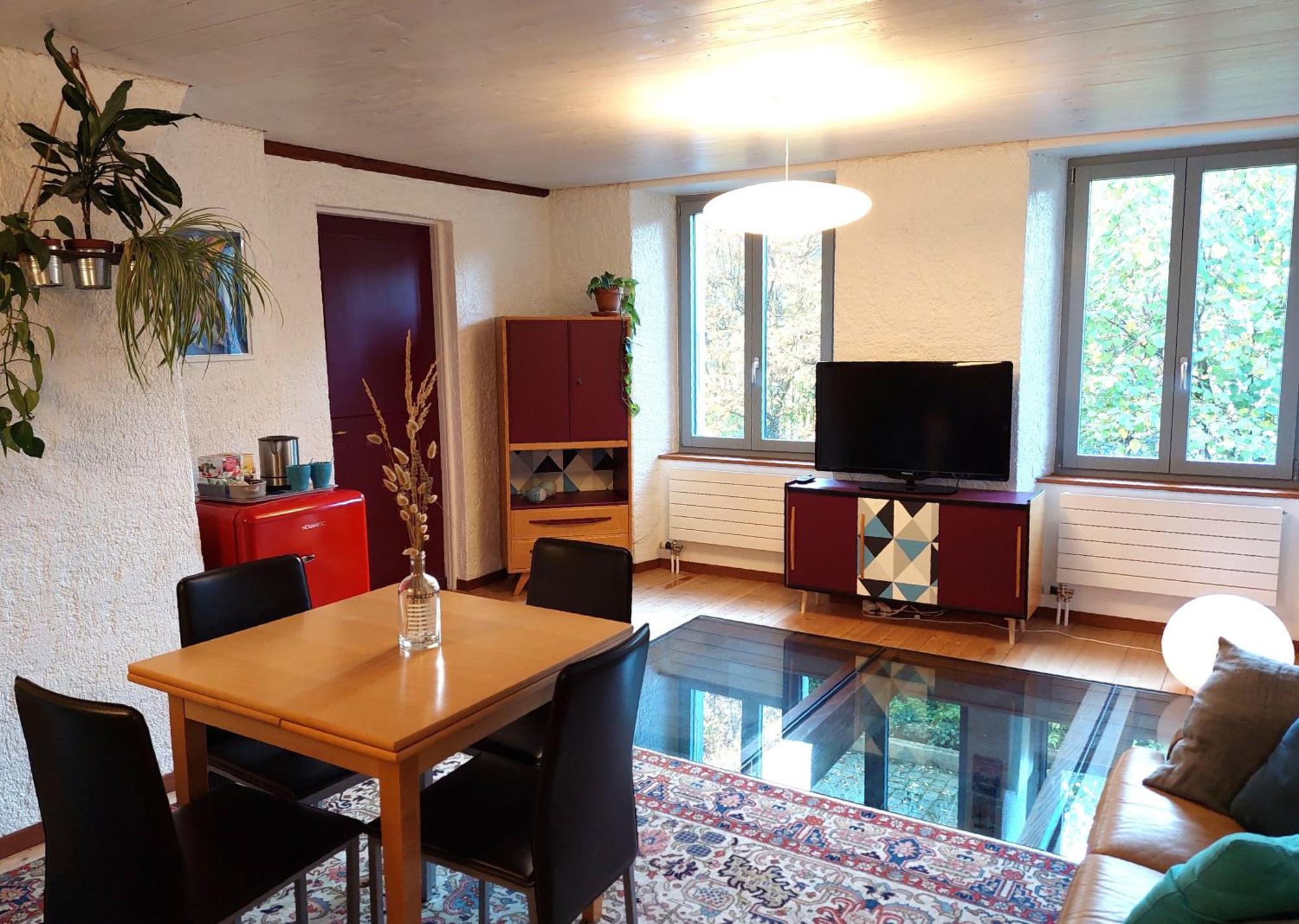 Chambres D'Hotes T'22 Fleurier エクステリア 写真
